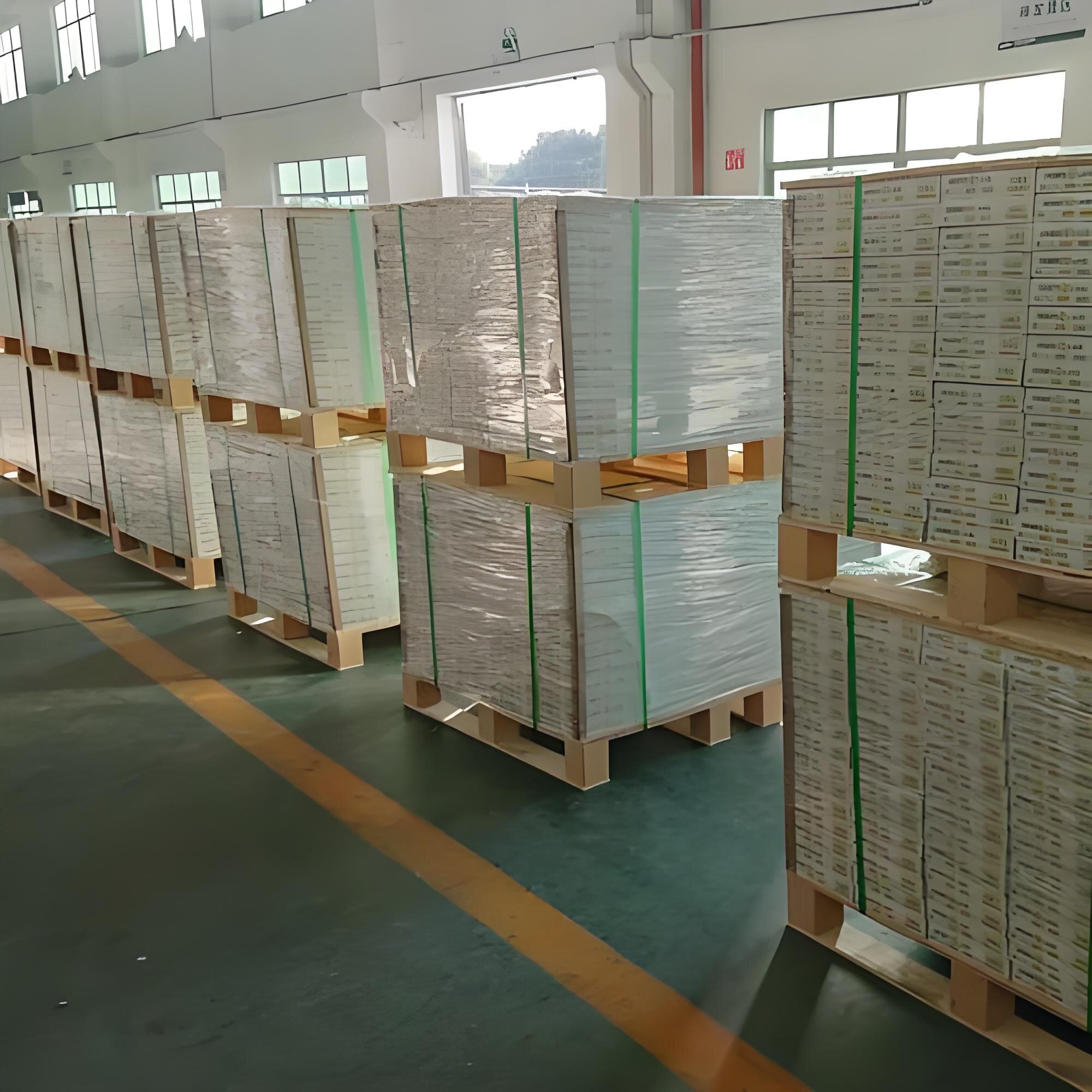 lvt wood tiles packed in our warehouse